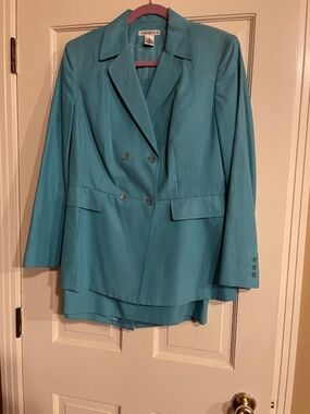 Turquoise suit